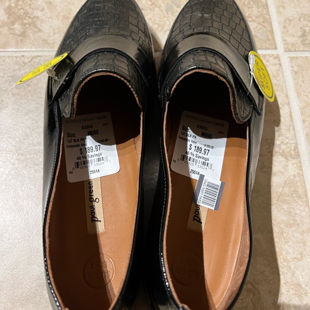 Paul Green slip ons size 8